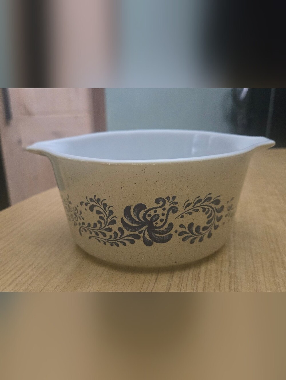 Vintage Pyrex Homestead 473 Casserole Dish 1 Qt Brown Scroll Speckled Beige USA